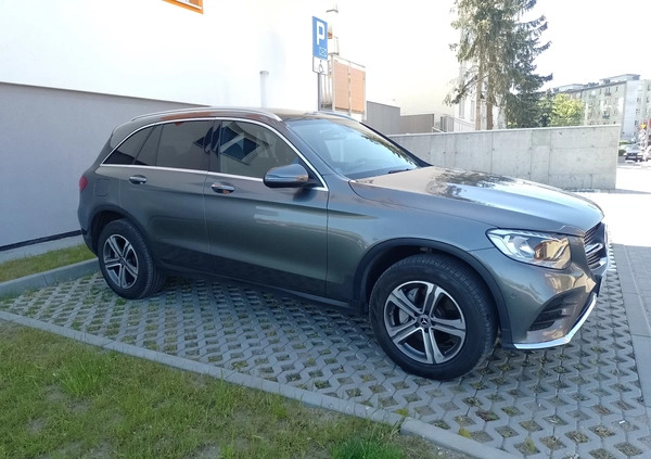 Mercedes-Benz GLC cena 109900 przebieg: 87000, rok produkcji 2017 z Białystok małe 191